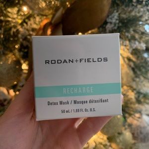 Other - Rodan + Fields Recharge Mask Other - Rodan + Fields Recharge Mask